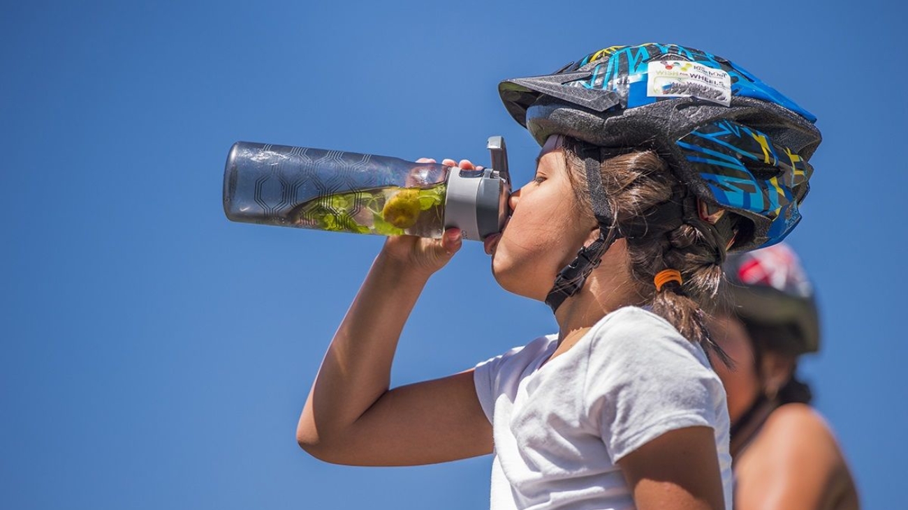 sports-hydration-safety-tips